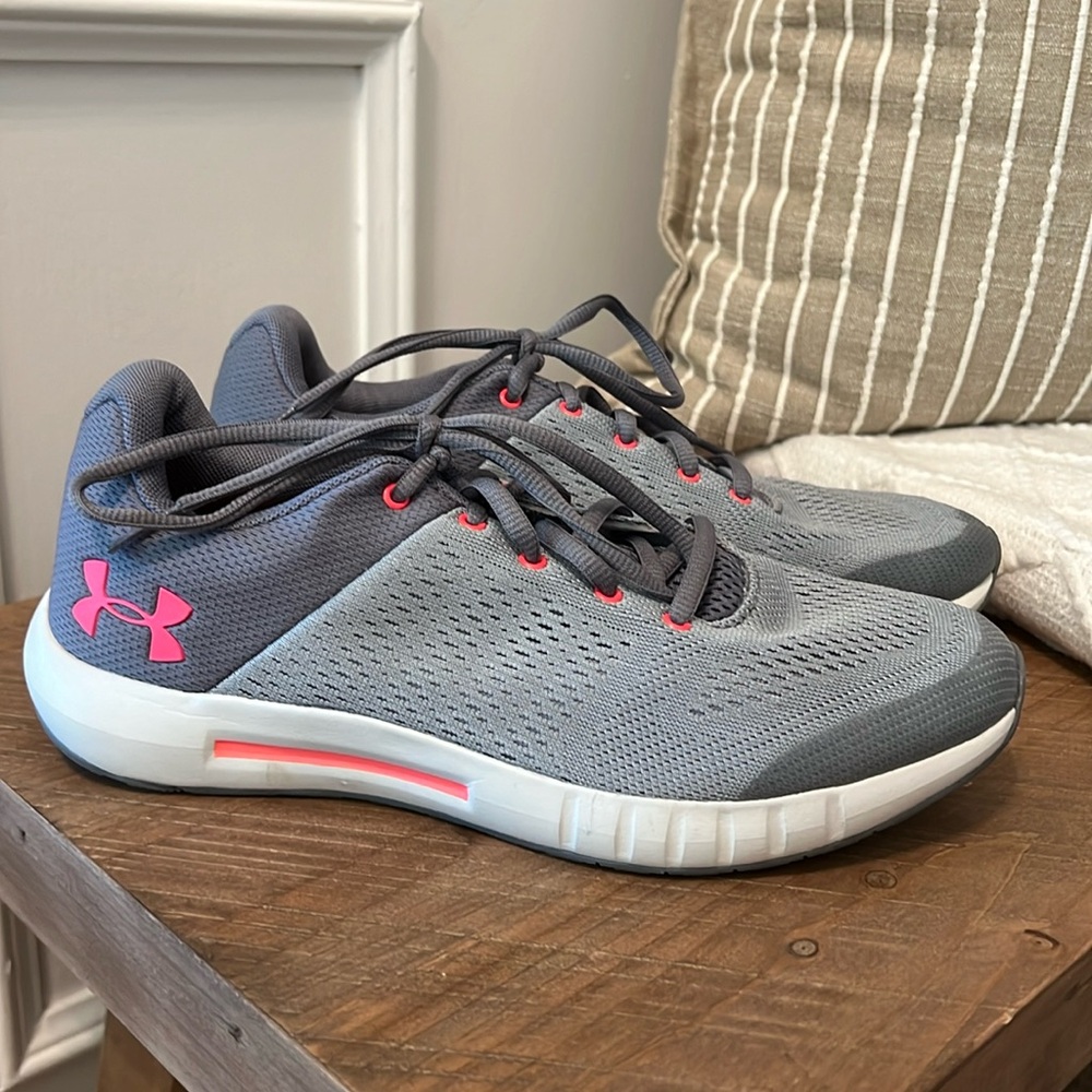 Under Armour Youth Shoes